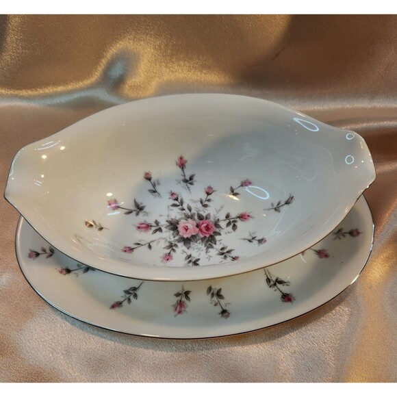 Vintage Harmony House Fine China, Japan, "Rosebud" Gravy Boat Attached Tray - Picture 4 of 11